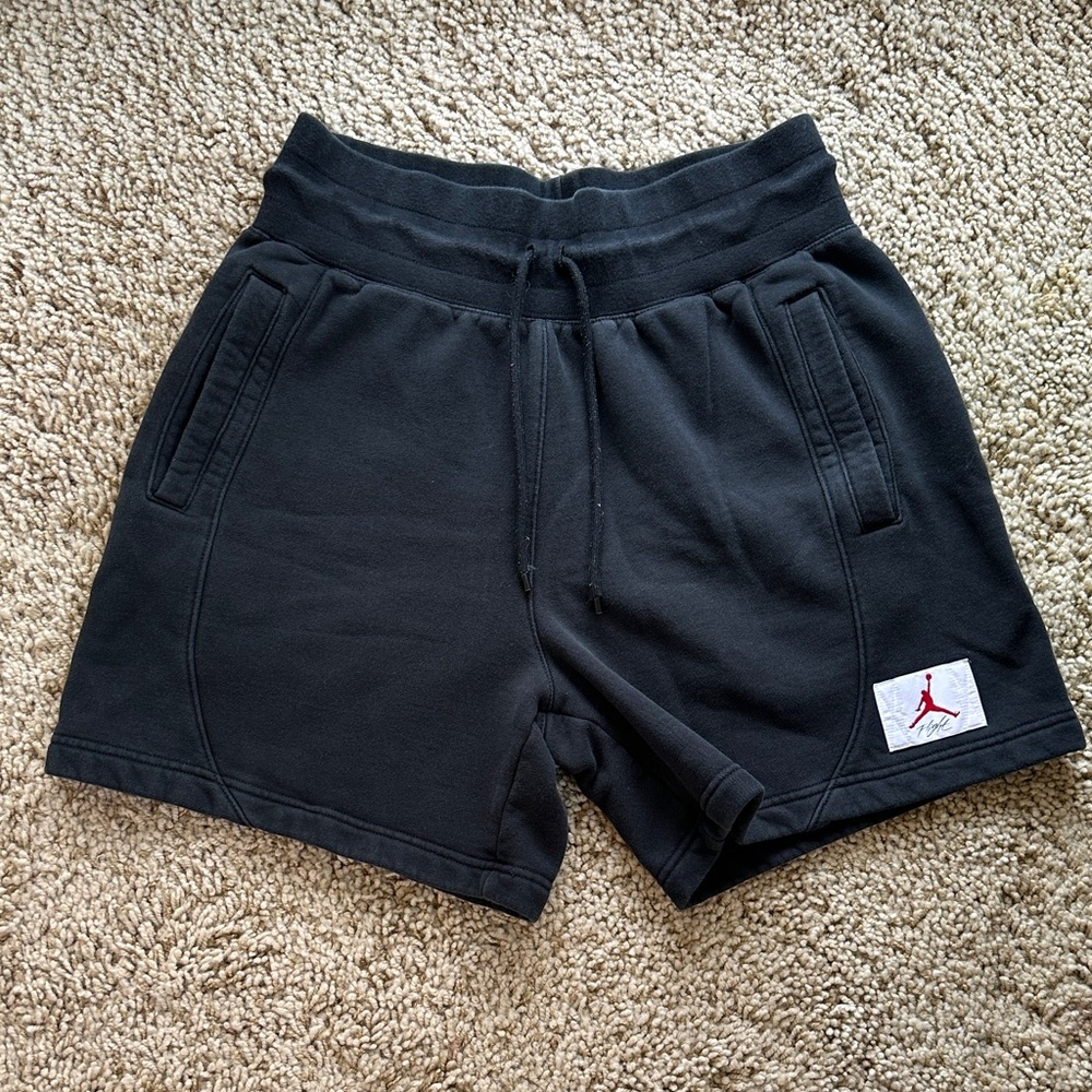 Women’s Jordan Shorts Size M